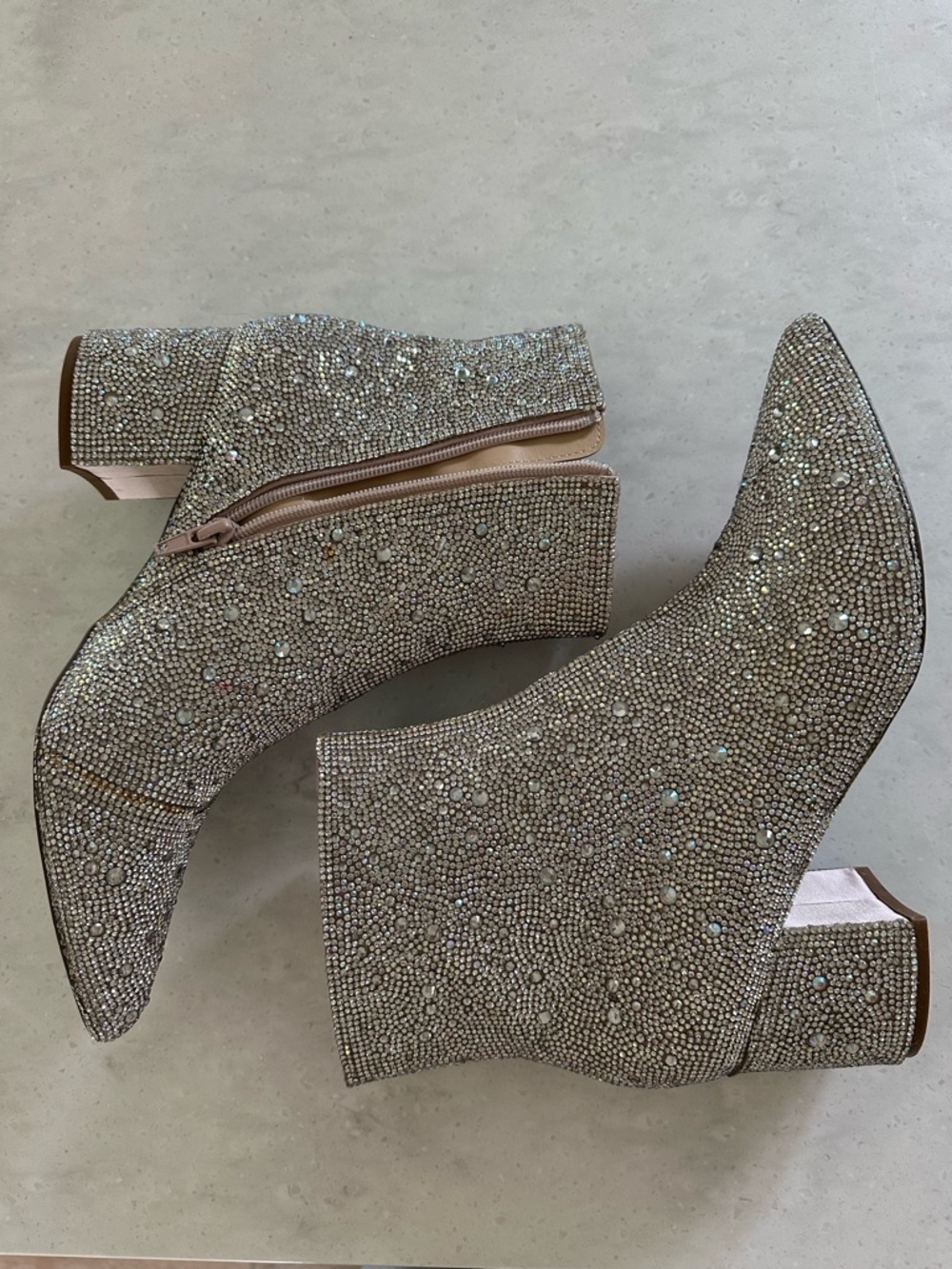Betsey Johnson Iridescent Crystal Embellished Silver Ankle Kyla Bootie -Size 9 - Picture 3 of 7